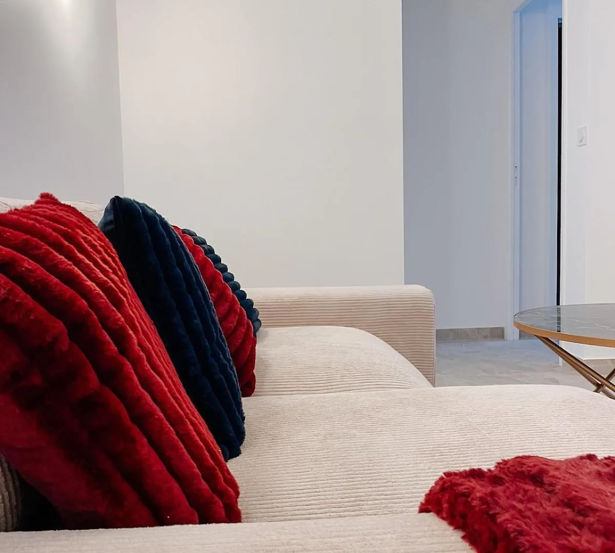 Appartement De Luxe Climatise, Parking & 2 Balcons 滨海自由城 法国